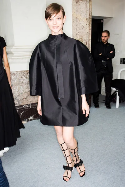 Look 29